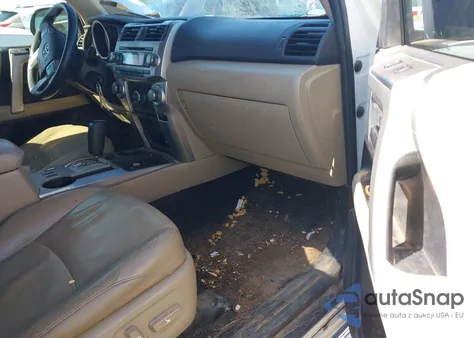 2013 Toyota 4Runner Sr5 from USA, damaged, VIN JTEZU5JR8D5053717